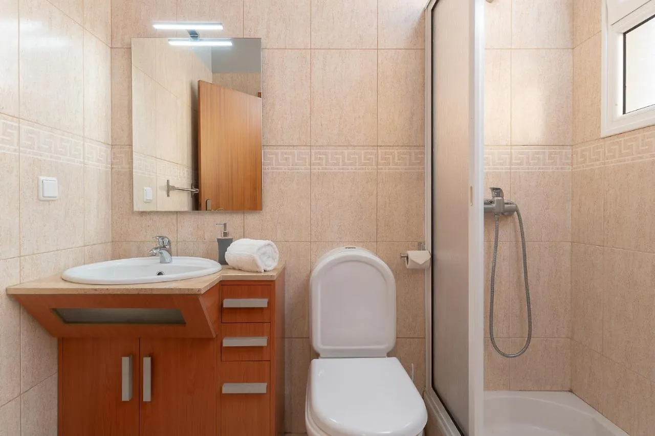 Charming Villa In Funchal
